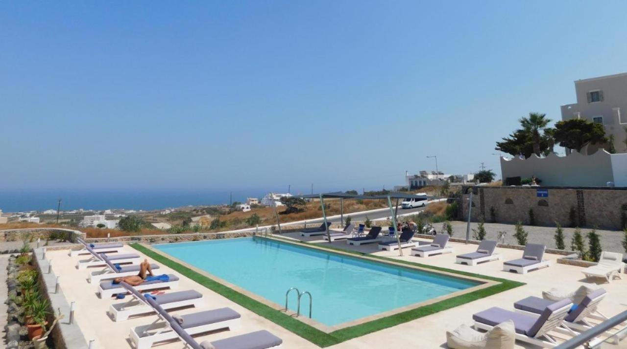 Fira Blue Horizon Hotel Exterior photo