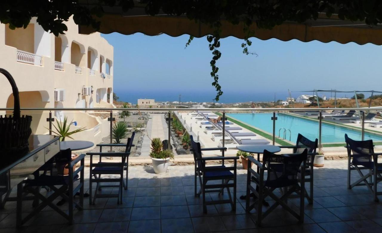 Fira Blue Horizon Hotel Exterior photo