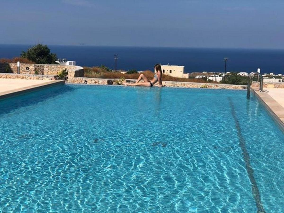 Fira Blue Horizon Hotel Exterior photo